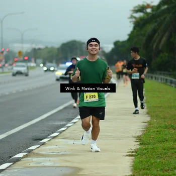 Runner Photo 8487464