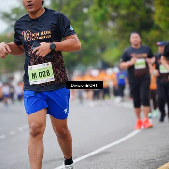 Runner Photo 8487472