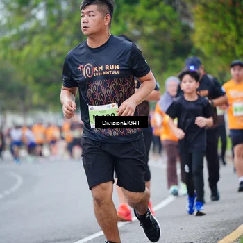 Runner Photo 8487502