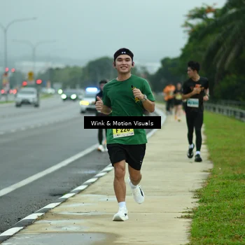 Runner Photo 8487571