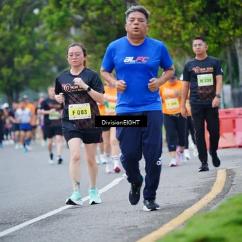 Runner Photo 8487592