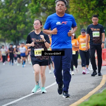 Runner Photo 8487624