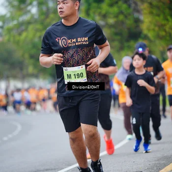 Runner Photo 8487627