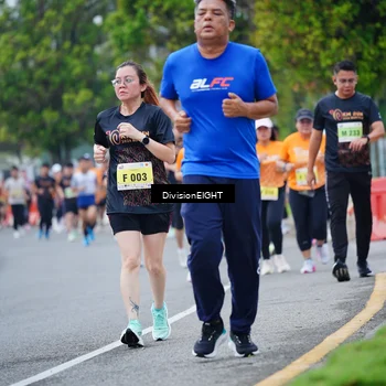 Runner Photo 8487638