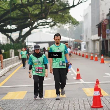 Runner Photo 8487644