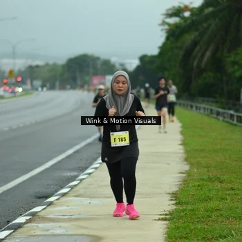 Runner Photo 8487652
