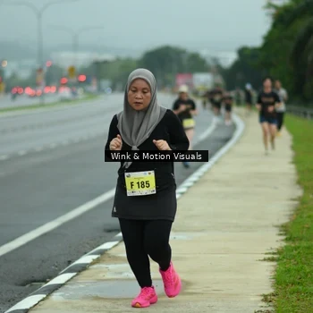Runner Photo 8487657
