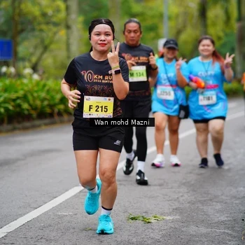 Runner Photo 8487667