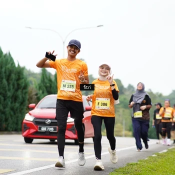 Runner Photo 8487695