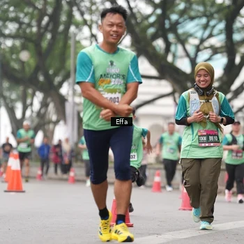 Runner Photo 8487713