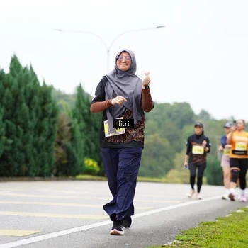Runner Photo 8487737