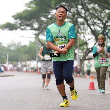 Runner Photo 8487741