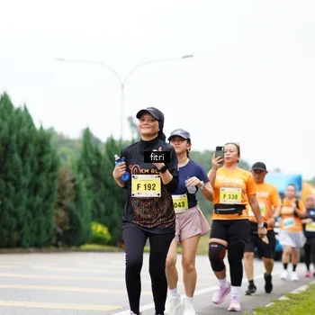 Runner Photo 8487757