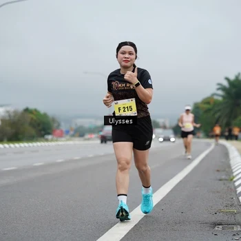 Runner Photo 8487759