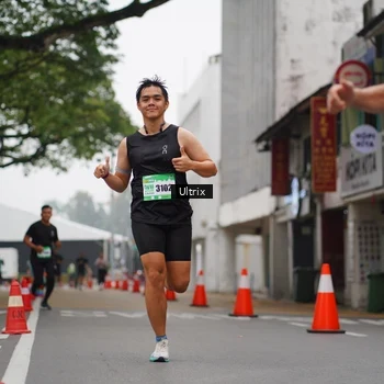 Runner Photo 8487765
