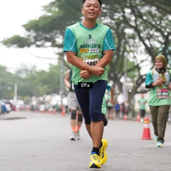 Runner Photo 8487767
