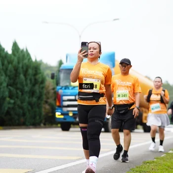 Runner Photo 8487773