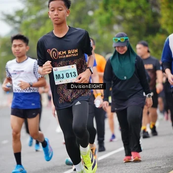 Runner Photo 8487791