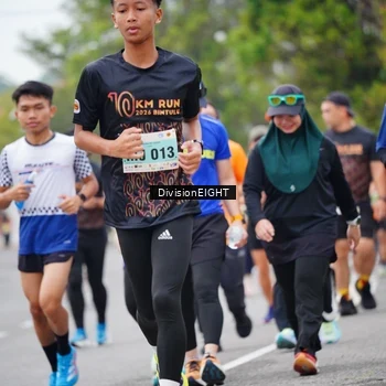 Runner Photo 8487808