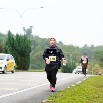 Runner Photo 8487878