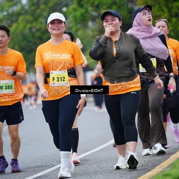Runner Photo 8487999