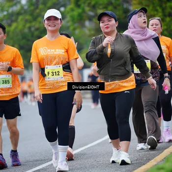 Runner Photo 8488000