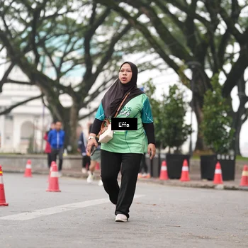 Runner Photo 8488010