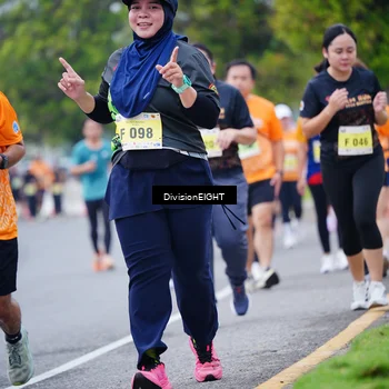 Runner Photo 8488024