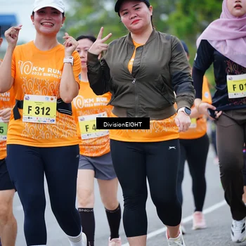 Runner Photo 8488177