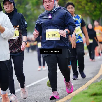 Runner Photo 8488219