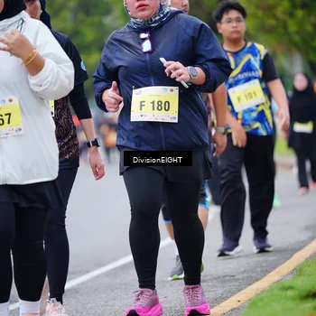 Runner Photo 8488253