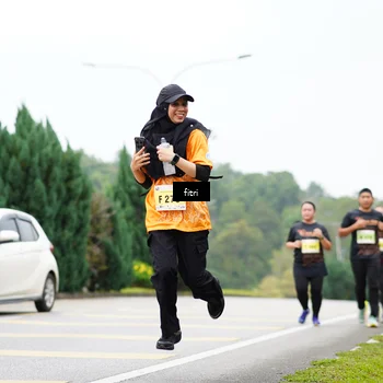 Runner Photo 8488273