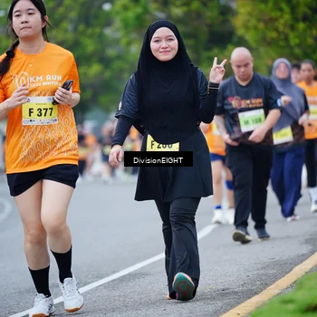 Runner Photo 8488303