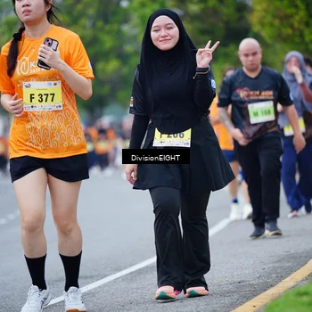 Runner Photo 8488320