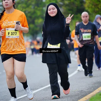 Runner Photo 8488333