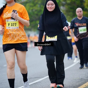 Runner Photo 8488353