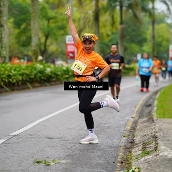 Runner Photo 8488359