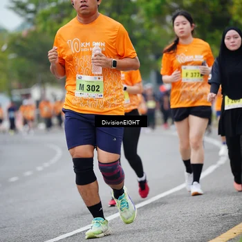 Runner Photo 8488385