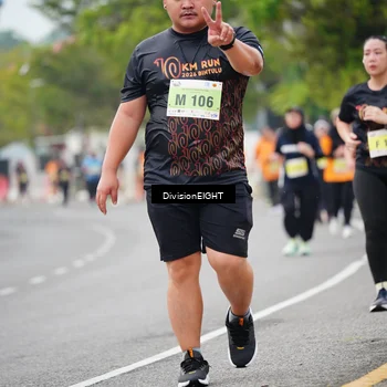 Runner Photo 8488491