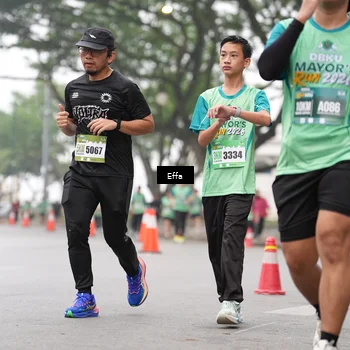 Runner Photo 8488528