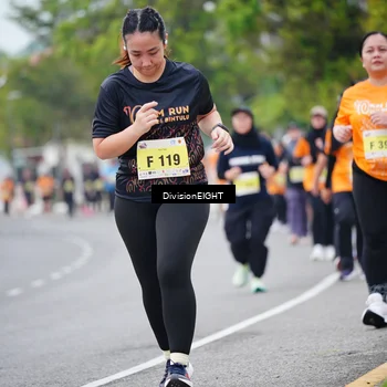 Runner Photo 8488559