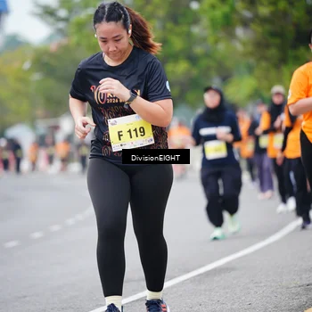 Runner Photo 8488564