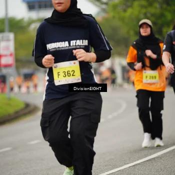 Runner Photo 8488718