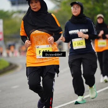 Runner Photo 8488757