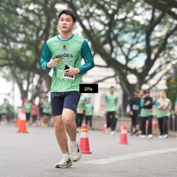 Runner Photo 8488771