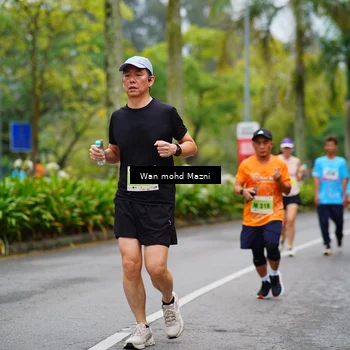 Runner Photo 8488956