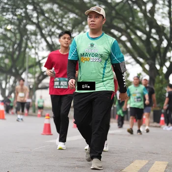 Runner Photo 8489046