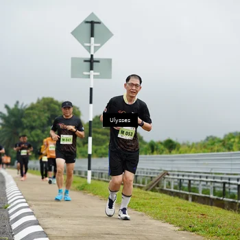 Runner Photo 8489084