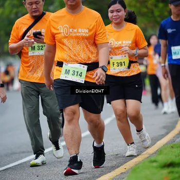 Runner Photo 8489211