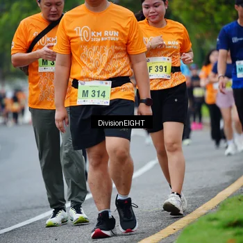 Runner Photo 8489254